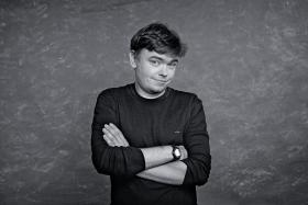 Jan P. Matuszyński został laureatem Paszportów POLITYKI 2016 w kategorii Film. Nagrodę otrzymał za „Ostatnią Rodzinę”, najdojrzalszy artystycznie debiut ostatnich sezonów. A także za twórcze poszerzenie formuły kina biograficznego oraz perfekcyjną współpracę z aktorami, której rezultatem stały się wybitne kreacje odtwórców głównych ról. A więcej o laureacie przeczytasz tutaj.Partner kategorii Film – Województwo Kujawsko-Pomorskie