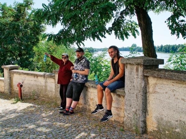 „Bóg i wojownicy lunaparków”, reż. Bartłomiej Żmuda