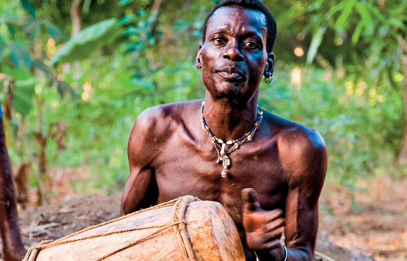 Mężczyzna z plemienia Giriama, Kenia.