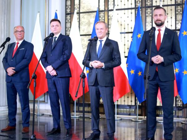 Liderzy opozycji: Włodzimierz Czarzasty, Szymon Hołownia, Donald Tusk i Władysław Kosiniak-Kamysz