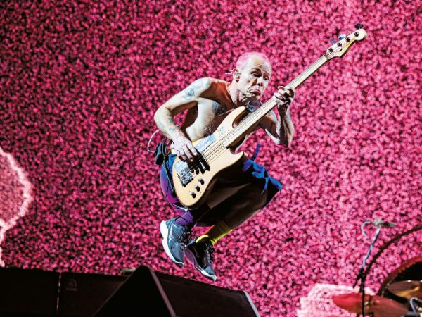 Flea, basista Red Hot Chili Peppers, tegoroczny koncert w Las Vegas.
