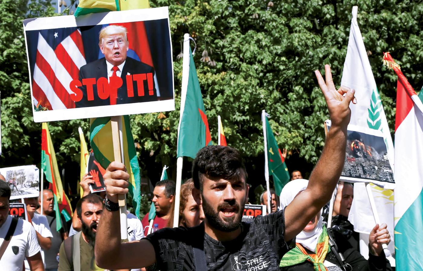Protest Kurdów przeciwko ofensywie Turcji na Syrię.