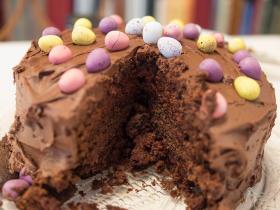 Zwykle już przy deserze pojawia się znużenie, a potem senność.