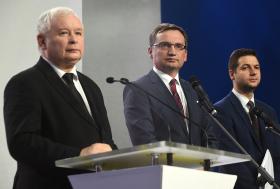 Jarosław Kaczyński, Zbigniew Ziobro i Patryk Jaki, przewodniczący komisji ds. reprywatyzacji