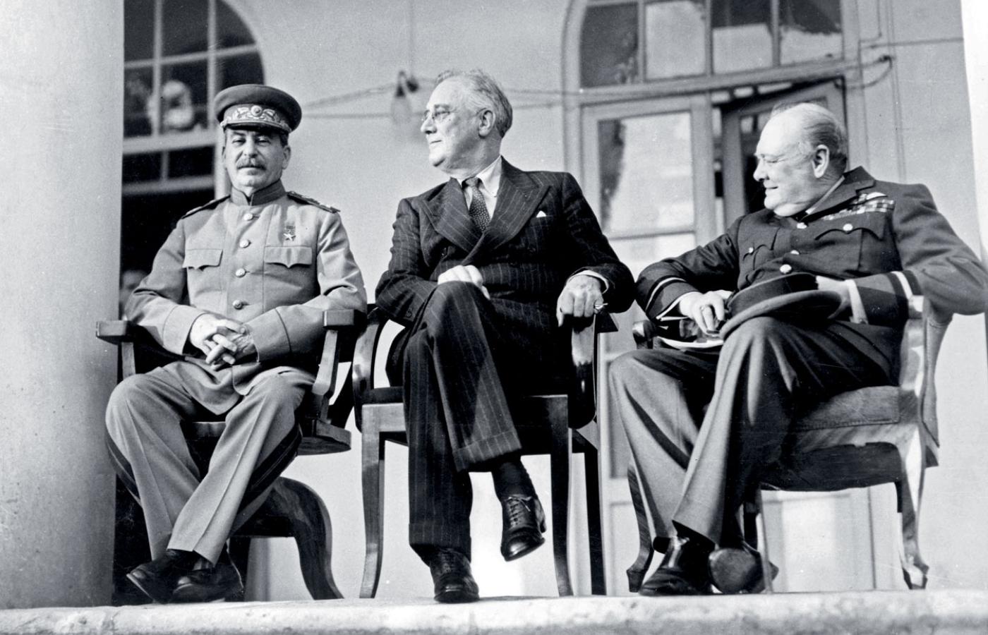 Wielka Trójka (od lewej: Józef Stalin, Franklin D. Roosevelt i Winston Churchill) w Teheranie, 1943 r.