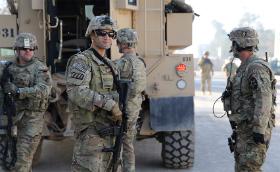 Misja w Afganistanie jeszcze niedawno była priorytetem Ameryki. Staje się jednak coraz bardziej „zapomnianą wojną”.