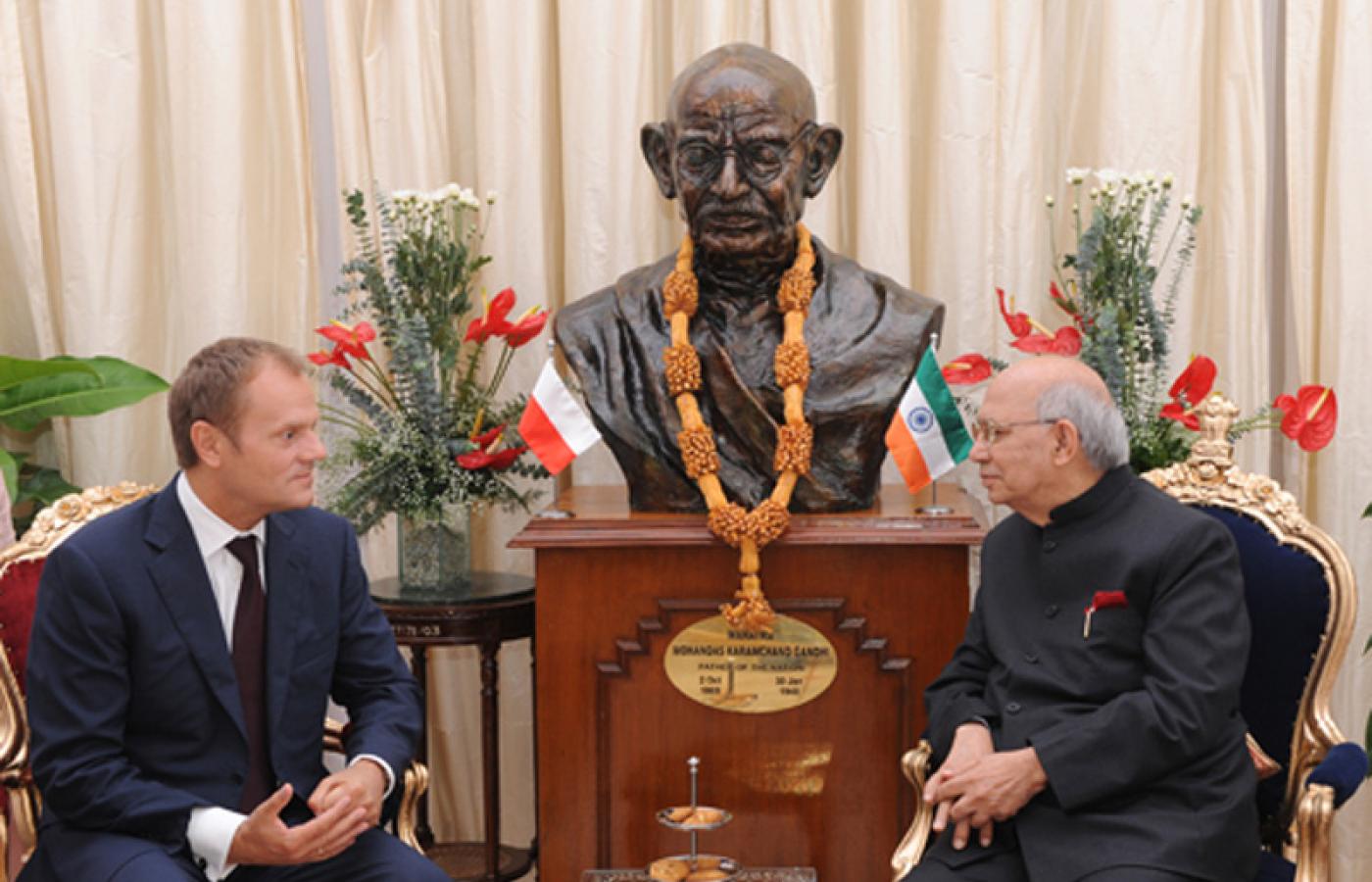 Premier Donald Tusk rozpoczął wizytę w Indiach od spotkania z gubernatorem stanu Karnataka