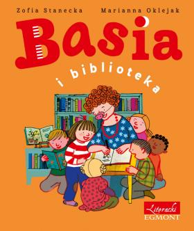Zofia Stanecka (tekst), Marianna Oklejak (ilustracja), Basia i biblioteka, Egmont, Warszawa 2017. „Basia” to jedna z najciekawszych serii dla młodego czytelnika, która może trafić w gust zarówno rodziców preferujących klasyczną literaturę, jak i tych, którzy raczej cenią eksperymenty. Opowieści Staneckiej – choć otwarcie dydaktyczne – nigdy nie są nudne, a ilustracje Marianny Oklejak to po prostu dobry mainstream. Najnowszy tom „Basia i biblioteka” to pochwała miejsca, które w wielu miastach i miasteczkach bywa ostatnim bastionem dostępnej za darmo kultury. I wspaniale, że autorki o tym przypominają.