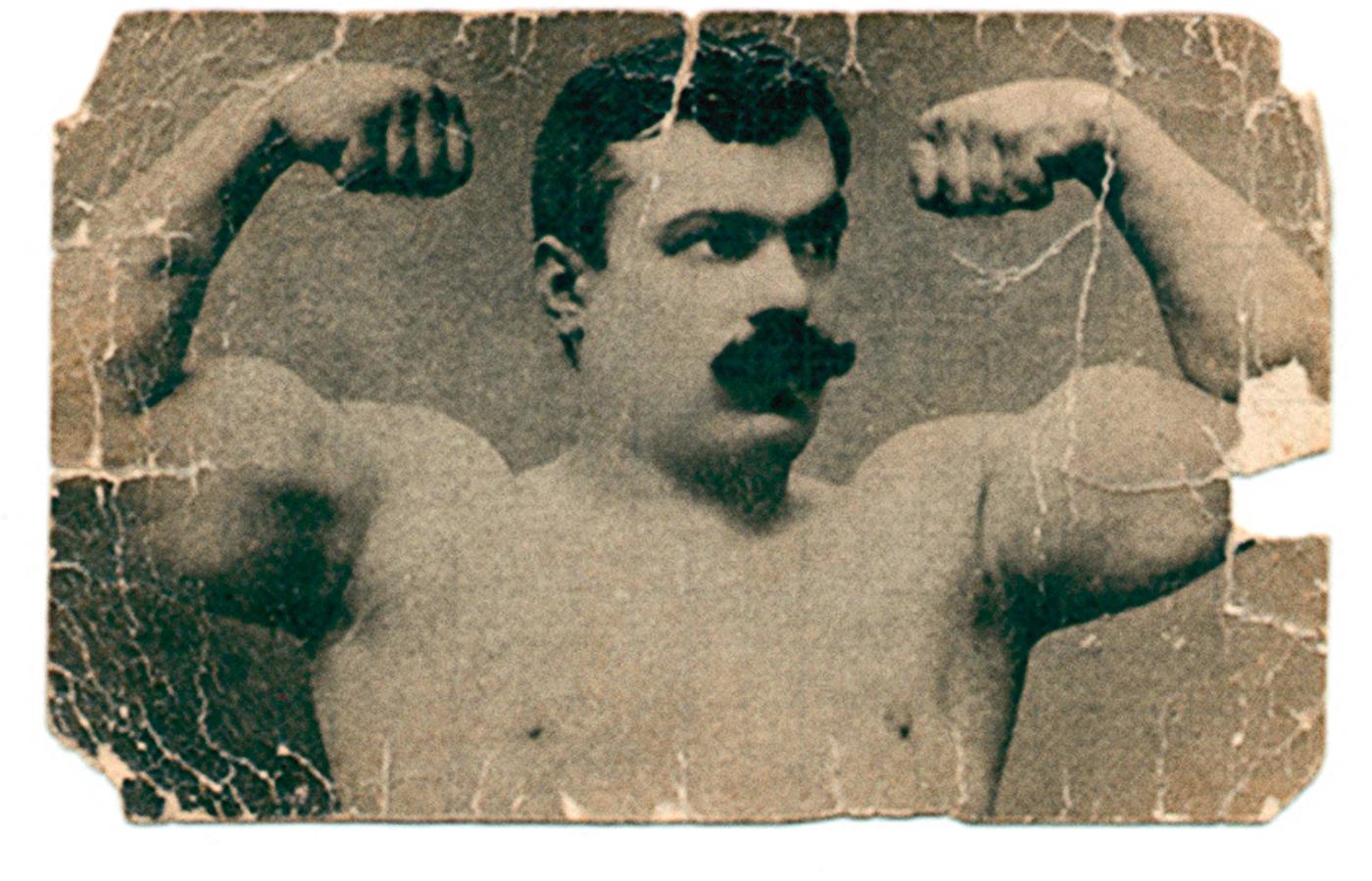 Włoch Carlo Airoldi - pewny faworyt w biegu maratońskim na igrzyskach w Atenach w 1896 r., niedopuszczony do startu w zawodach.