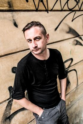 Żadan zaczął pisać „Internat”, kiedy tylko zaczęła się wojna.