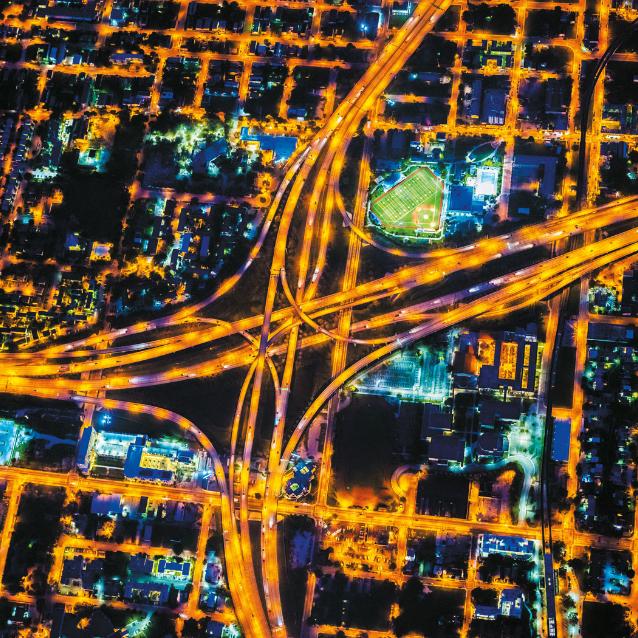 Infrastruktura Miami tworzy olśniewający świetlny krajobraz.