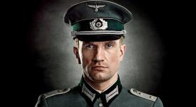 Tomasz Kot jako Hans Kloss