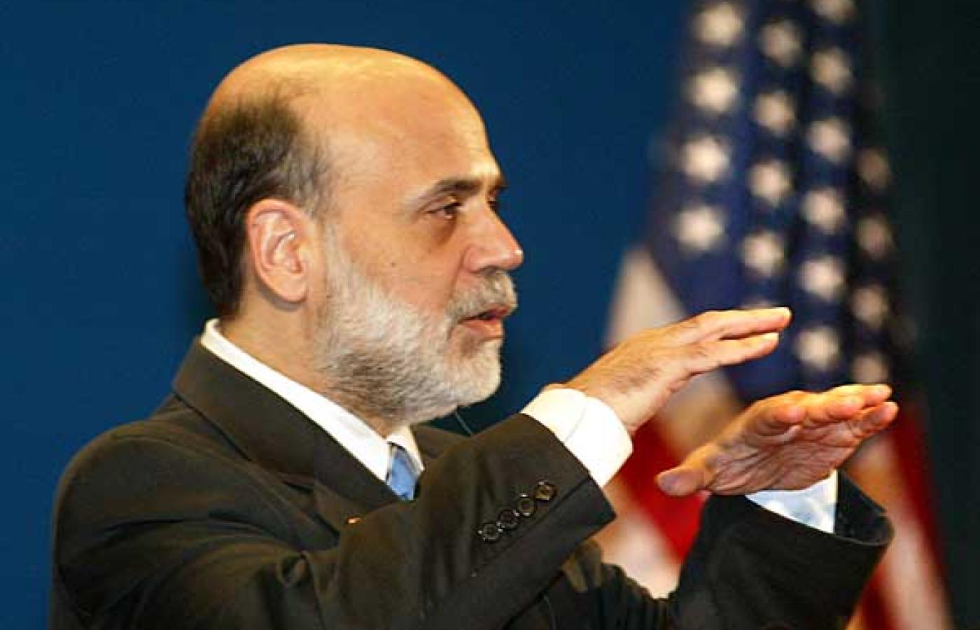 Ben Bernanke ani za młodu, ani później nie obnosił się ze swymi politycznymi sympatiami. Wiadomo tylko, że popiera niskie podatki. Fot. Stephen Shaver / UPI / BEW