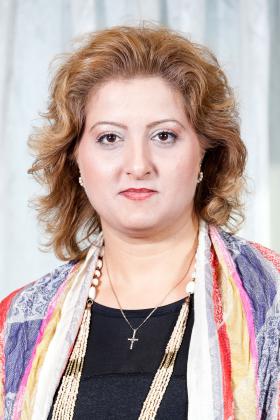 Gabriela Marin, Head of Recruitment & Development at BCR and Executive MBA Bucharest Alumna