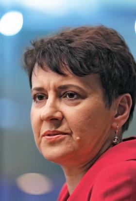 Oksana Zabużko, poetka, publicystka, uznawana za najwybitniejszą współczesną ukraińską pisarkę.