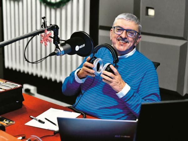 Marek Niedźwiecki w studiu Radia 357