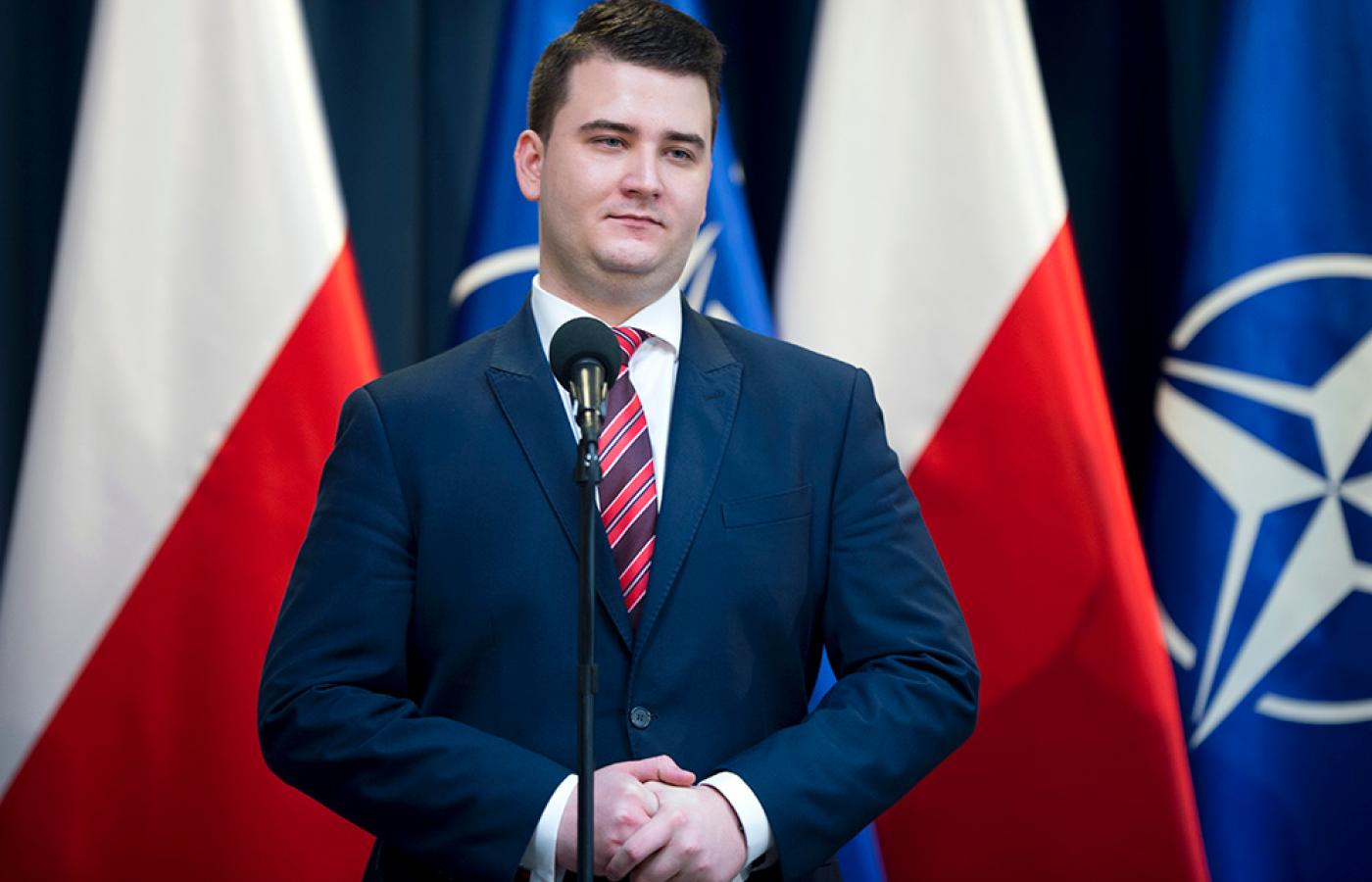 Bartłomiej Misiewicz – nowy pełnomocnik zarządu Polskiej Grupy Zbrojeniowej do spraw komunikacji.