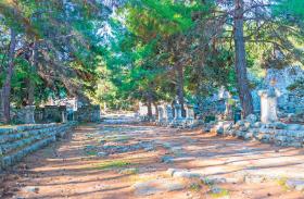 Droga portowa (Faselis, ob. Tekirova).