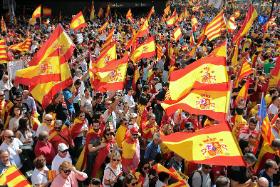 „To, co dzieje się w Katalonii, to rebelia bogaczy. Uprzywilejowanych ziem, które chcą zostać same, bez biedaków z drugiej strony granicy”.