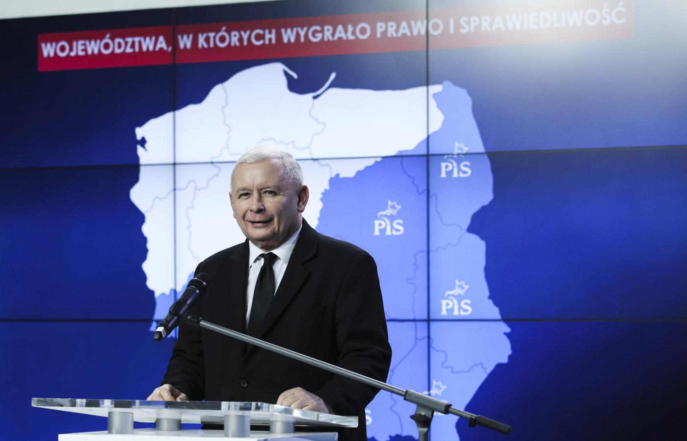 Dla partii Kaczyńskiego to rekordowy wynik, bo wygrała w 9 sejmikach województw.