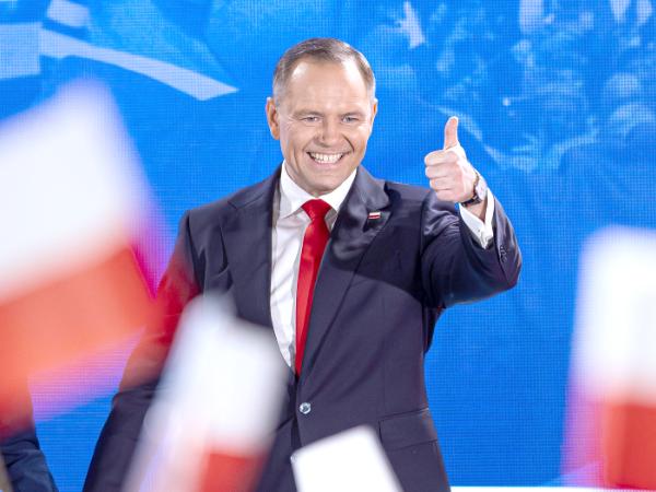 O minimalnym zwycięstwie Nawrockiego zdecydowali młodzi wyborcy.