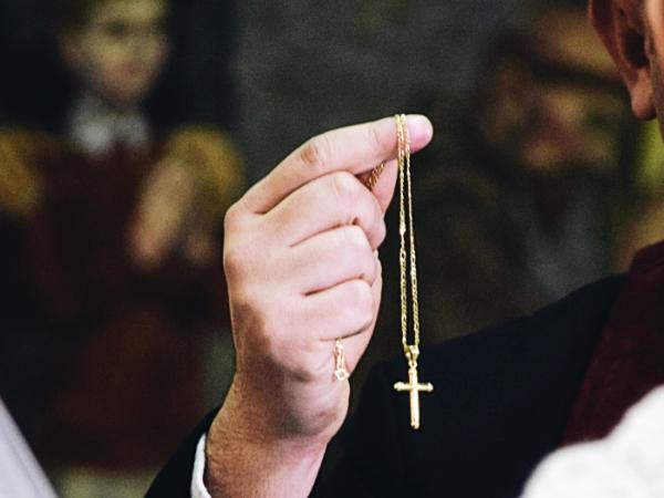 Diecezja sosnowiecka pod rządami nowego biskupa Artura Ważnego usiłuje oczyścić się z grzechów po skandalach obyczajowych i narkotykowych.