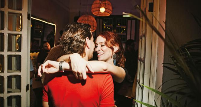 W dzisiejszej „kulturze randkowania” istnieje potrzeba prostych sygnałów ostrzegawczych.