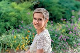 Asma, piękna żona prezydenta Asada, jakoś sobie wytłumaczyła popełnione przez niego zbrodnie, i dziś występuje w roli matki syryjskiego narodu.