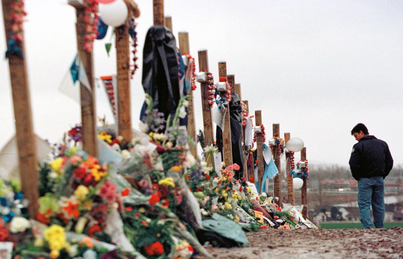 Miejsce upamiętnienia ofiar tragedii w Columbine.