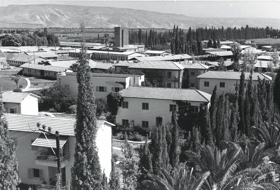 Najstarszy izraelski kibuc – Degania, rok 1956.