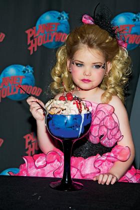 6-letnia Eden Wood, główna bohaterka amerykańskiego reality-show  „Eden's World”