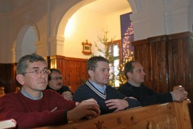 Posłowie PO, polscy Rycerze Kolumba. Od prawej: Andrzej Gut-Mostowy, delegat krajowy oraz Ireneusz Raś, kanclerz Rady w Krakowie