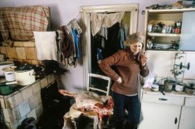 Kuchnia w gospodarstwie rolnym w Bieszczadach, 1981 r.