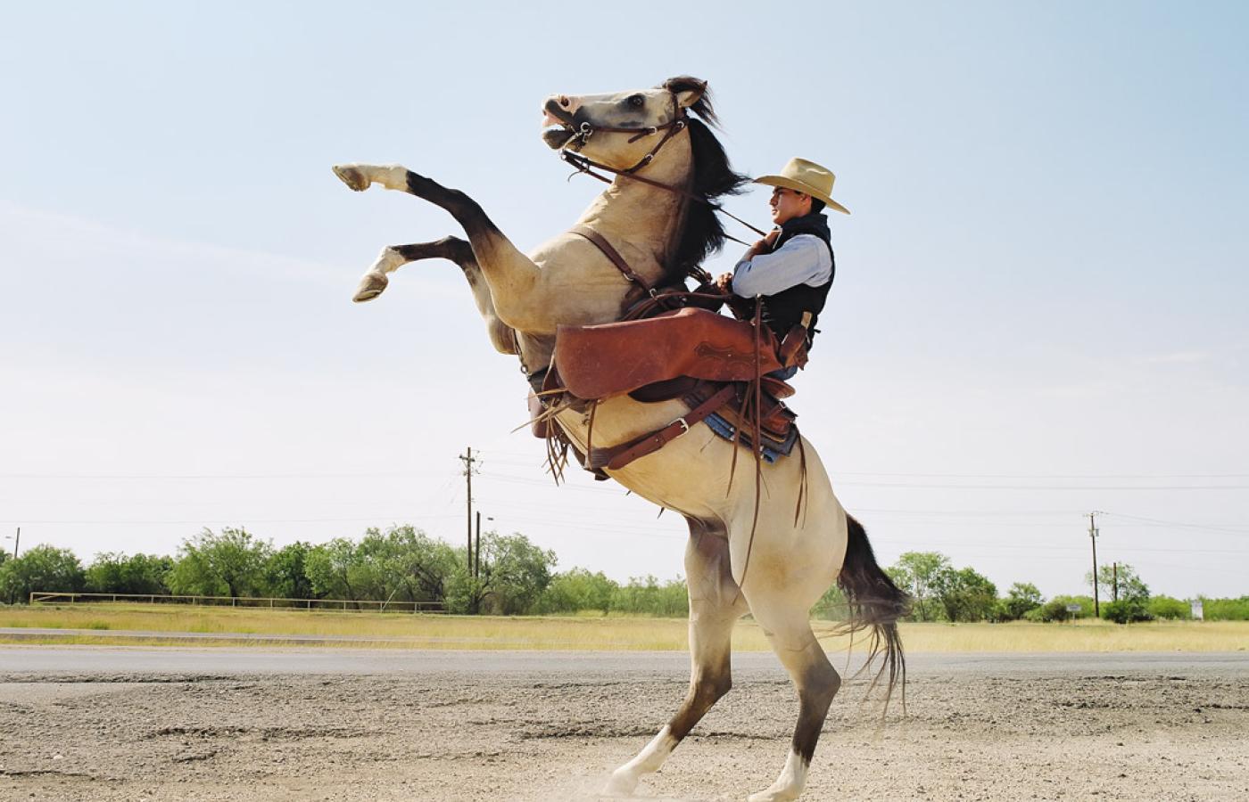 Okolice Lytle. Szkolenie koni na rodeo to popularne zajęcie wśród Teksańczyków.