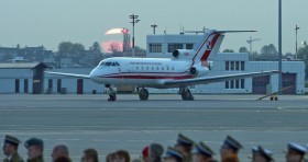 Powrót ciał ofiar katastrofy pod Smoleńskiem