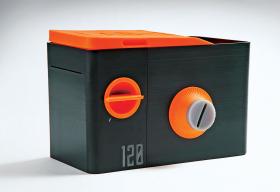 Skrzynka Lab-Box. Do wywoływania fotograficznych filmów.