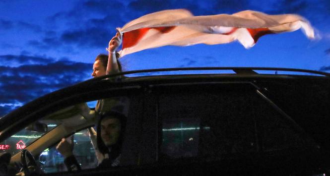 W protestach na Białorusi uczestniczą też kierowcy.