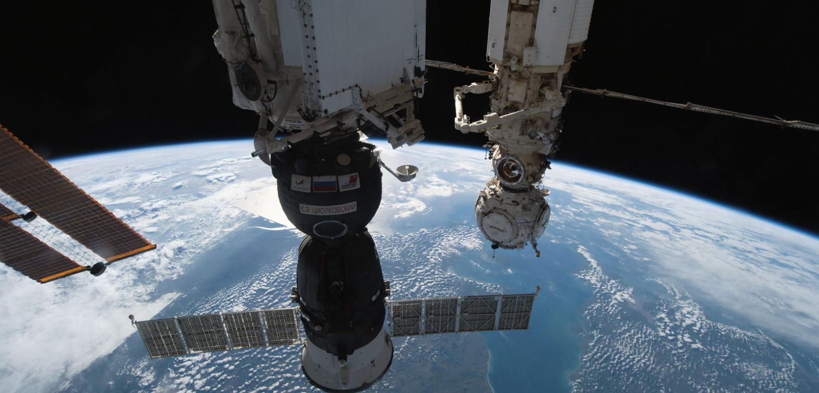 Międzynarodowa Stacja Kosmiczna dzięki instrumentowi OCO-3 namierza emisję dwutlenku węgla.