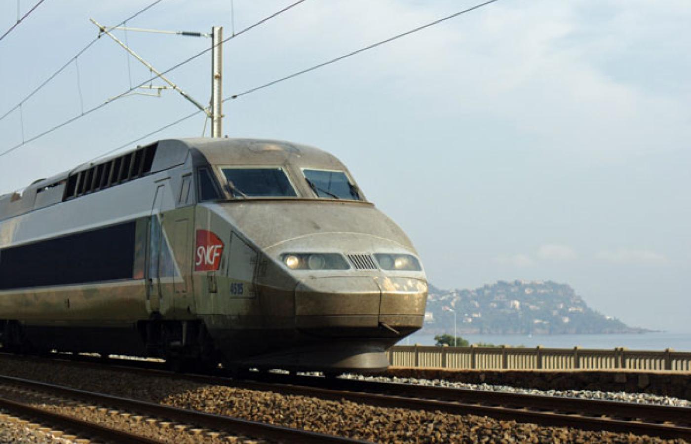 Francja zamierza wyjechać z kryzysu rozbudowując sieć szybkich pociągów TGV. Fot. Michael Budde, Flickr, CC by SA