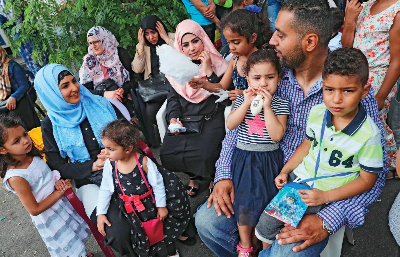 Muzułmańska rodzina świętuje koniec Ramadanu, Neukölln.
