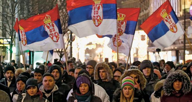 Antyprezydencka demonstracja w Belgradzie.