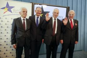 Koło poselskie Europejscy Demokraci. Od lewej: Stanisław Huskowski, Jacek Protasiewicz, Stefan Niesiołowski i Michał Kamiński.