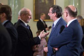 Jan Żaryn i Antoni Macierewicz, grudzień 2016 r.