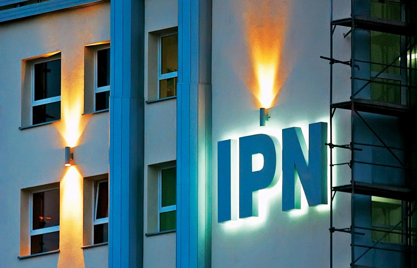 IPN zamówił na przyszły rok 131 tytułów dzienników i czasopism.