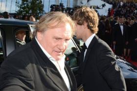 „L’affaire Gérard Depardieu” trwa od 1978 r., kiedy aktor udzielił wywiadu, przyznając się do popełnienia licznych gwałtów.