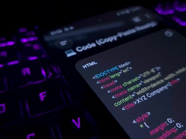 AI odkryła poważne luki w technologii PHP.