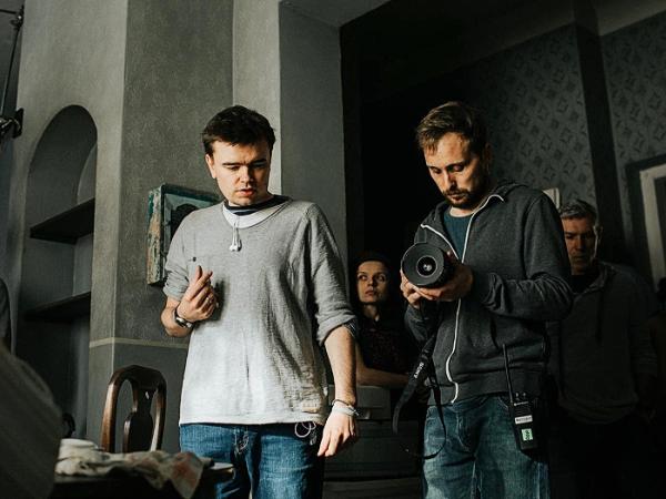 Jan P. Matuszyński na planie serialu „Król”