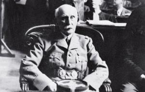 Philippe Pétain podczas procesu, 1945 r.