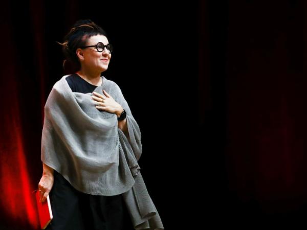 Olga Tokarczuk podczas spotkania autorskiego, Kraków 2022 r.