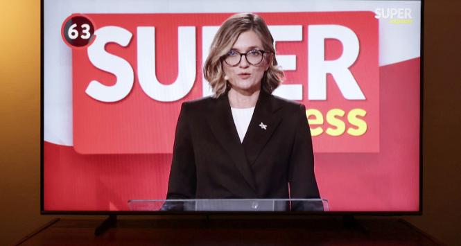 Magdalena Biejat w czasie debaty prezydenckiej „Super Expressu”